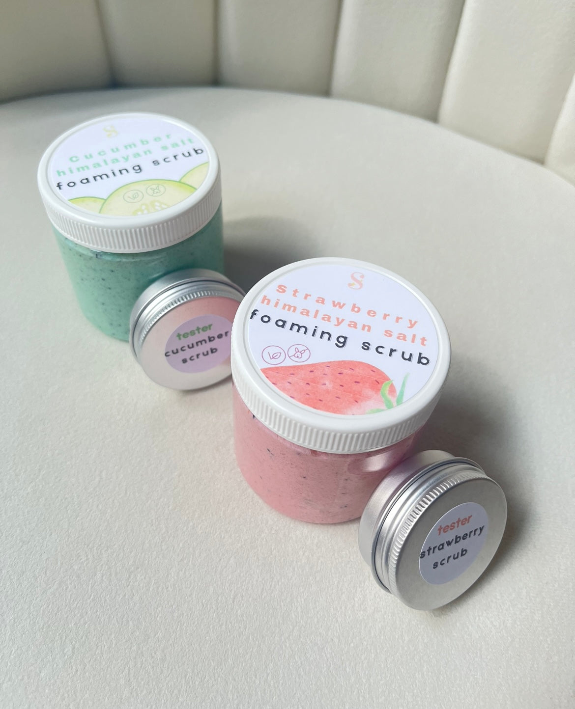 Foaming Scrub with Himalayan Pink Salt