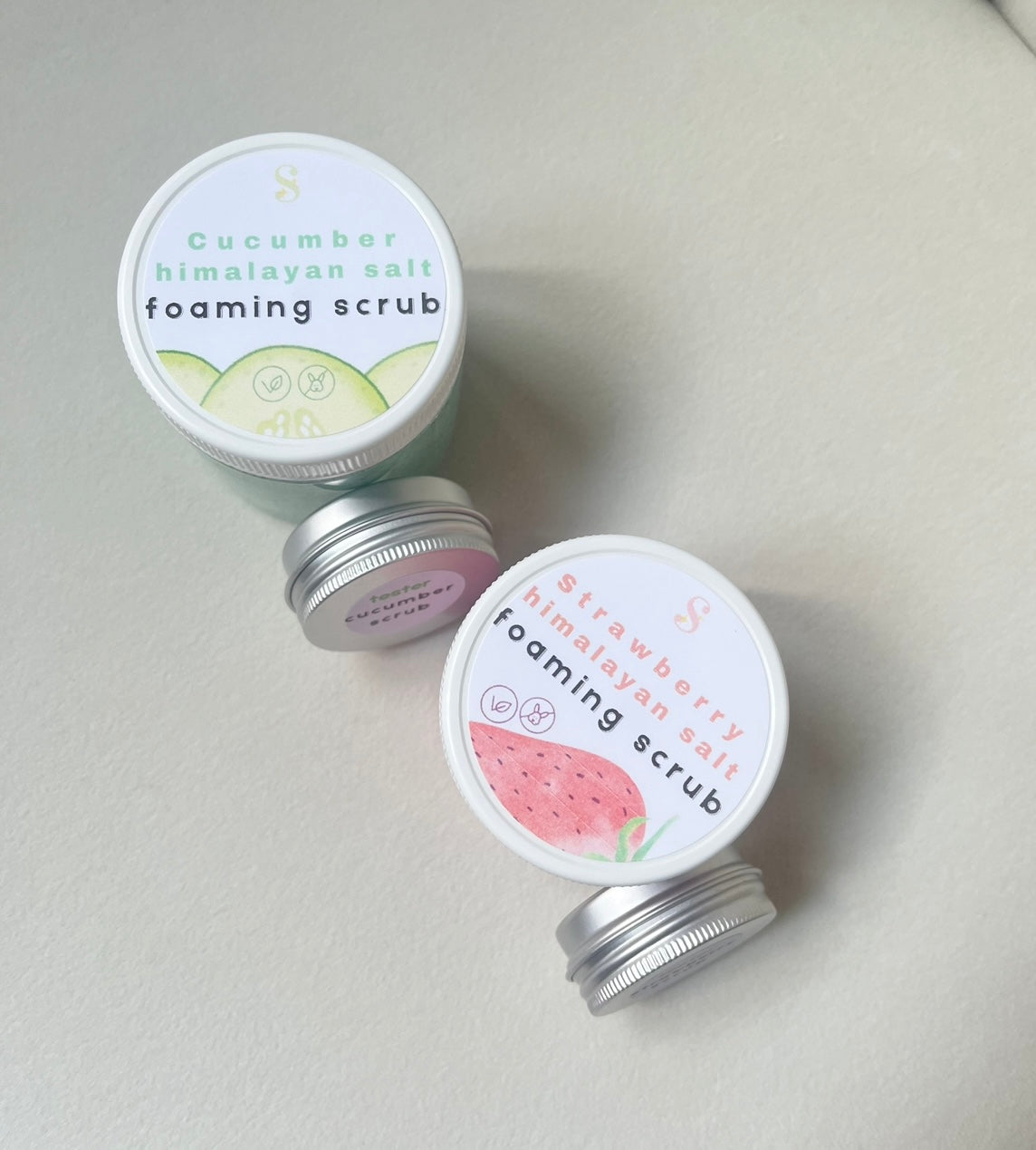 Foaming Scrub with Himalayan Pink Salt