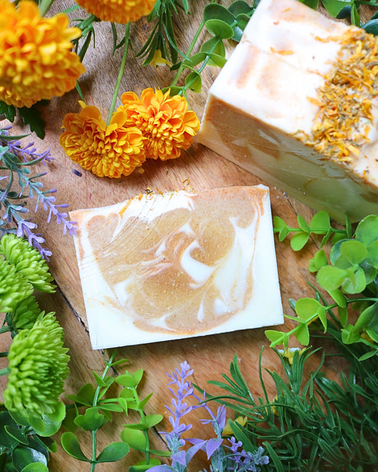 sweet orange soap with sunshine colour swirl 